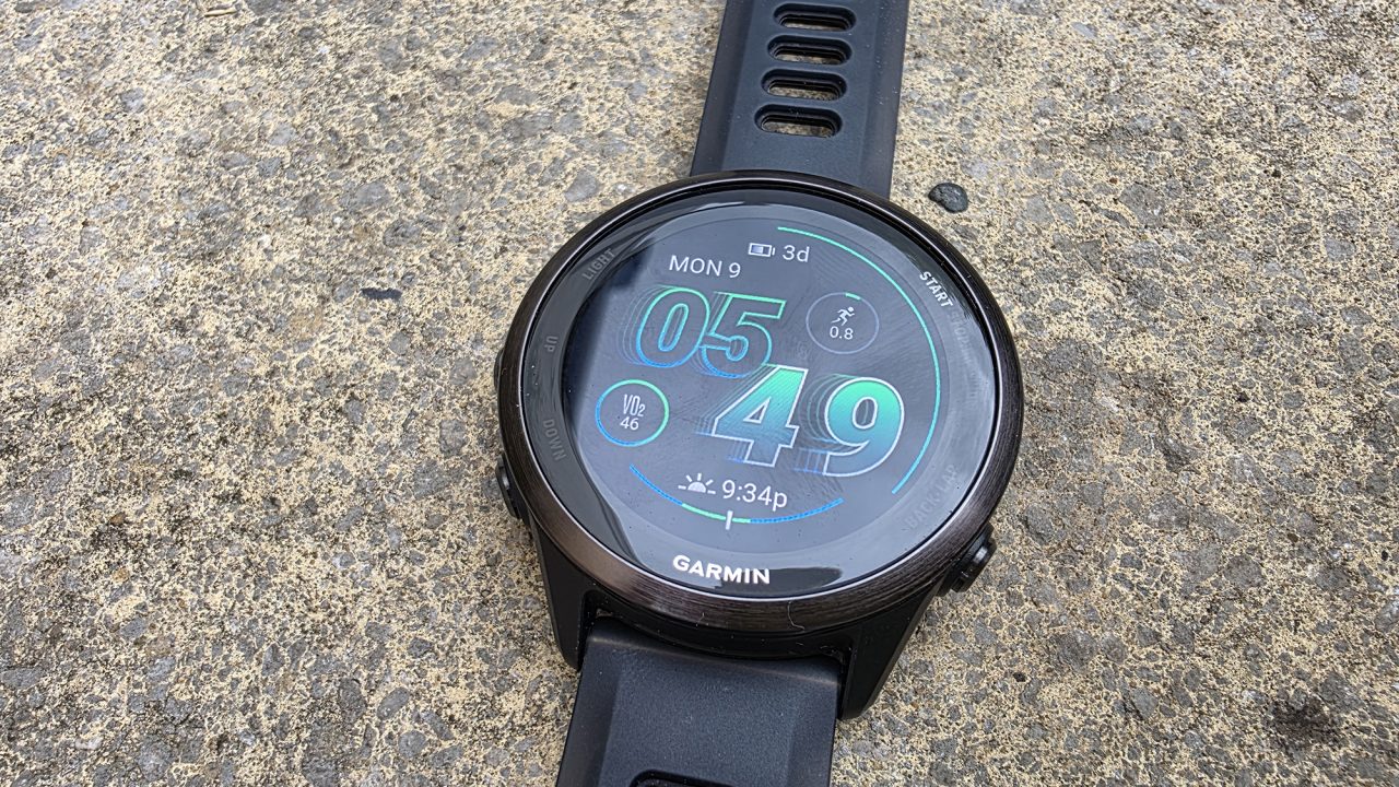 การอัปเดตซอฟต์แวร์ล่าสุดของ Garmin แก้ไขปัญหา Ghost Touch บน Forerunner รุ่นใหม่ – แต่กลับเพิ่มบั๊ก