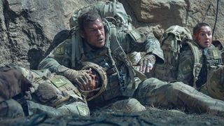 ตัวอย่างแรกของภาพยนตร์ “War Machine” จาก Netflix เรียกเสียงฮือฮาและปฏิกิริยาสุดปั่นจากแฟนๆ ทั่วโลก