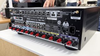 Denon เปิดตัว AVR รุ่นใหม่ 2 รุ่น รองรับ Dolby Atmos เพื่อระบบโฮมเธียเตอร์ราคาประหยัด