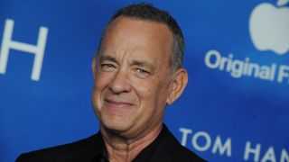 Tom Hanks มองว่าการใช้ AI แทนที่นักแสดงเป็น ‘ความคิดที่น่ากลัว’ ประเด็นร้อนสั่นสะเทือนฮอลลีวูด